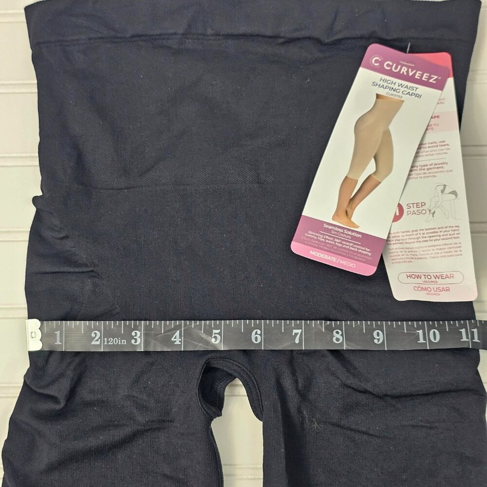 Curveez Women's Black High Waist Seamless Shaping Capri Leggings Size M NWT - Picture 13 of 16